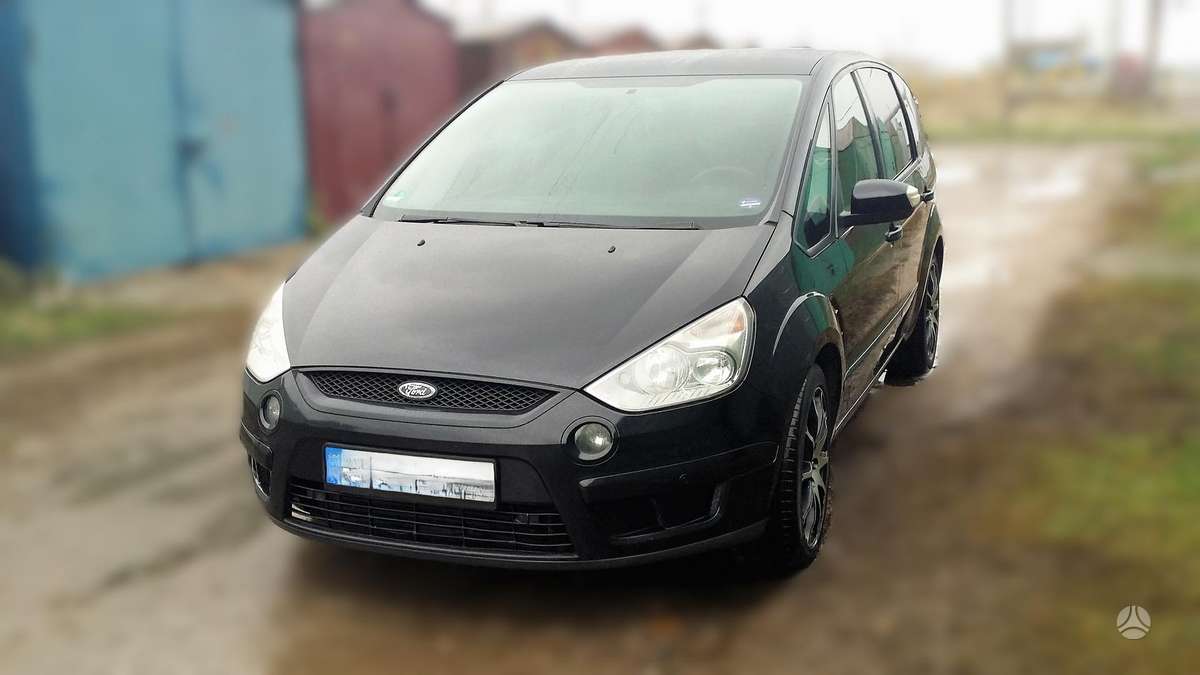 Ford S-MAX dalimis