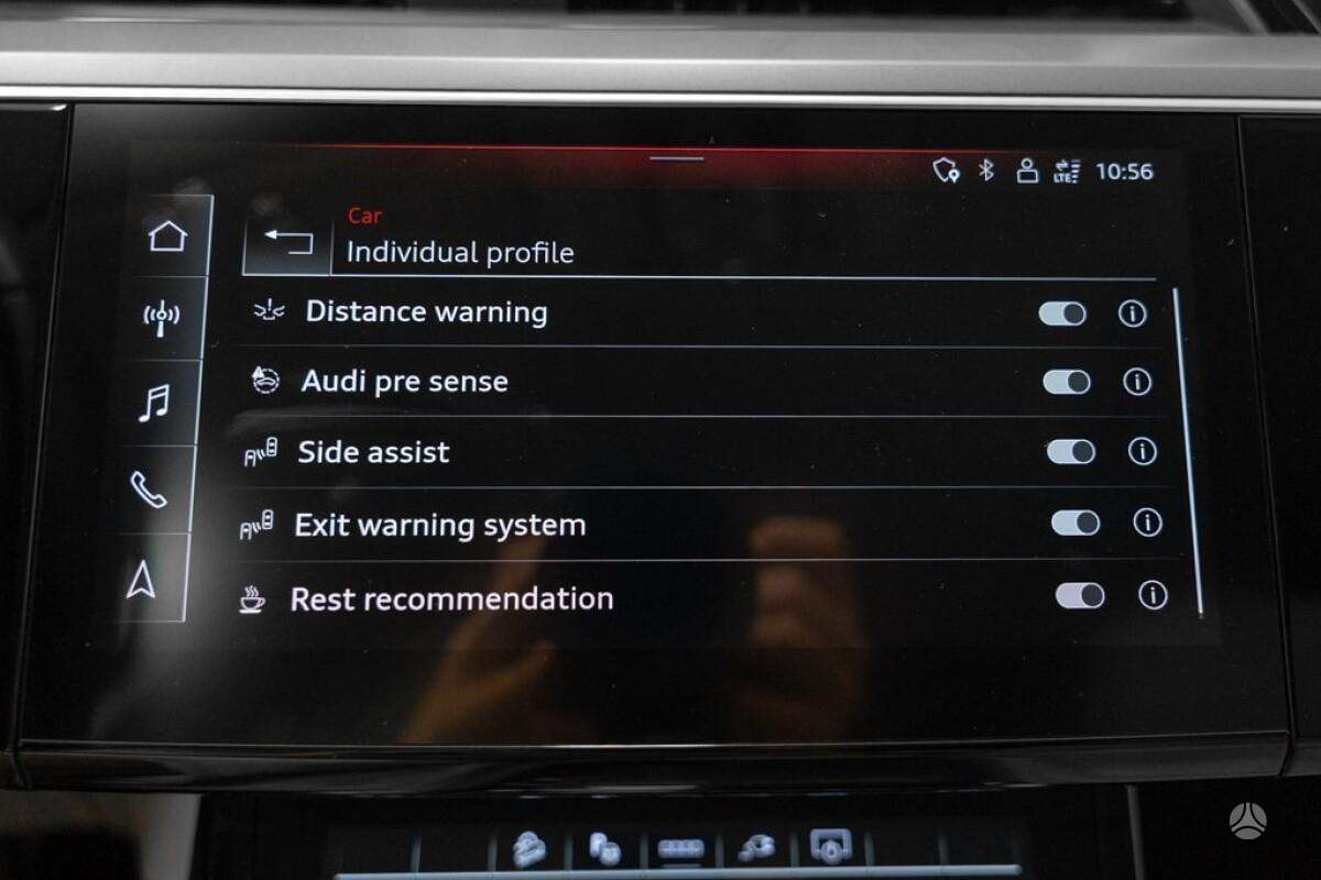 Audi e-tron, visureigis / krosoveris