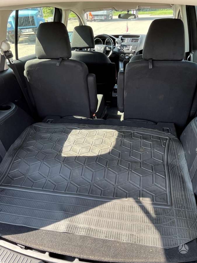 Mazda 5, 2.5 l., Минивэн