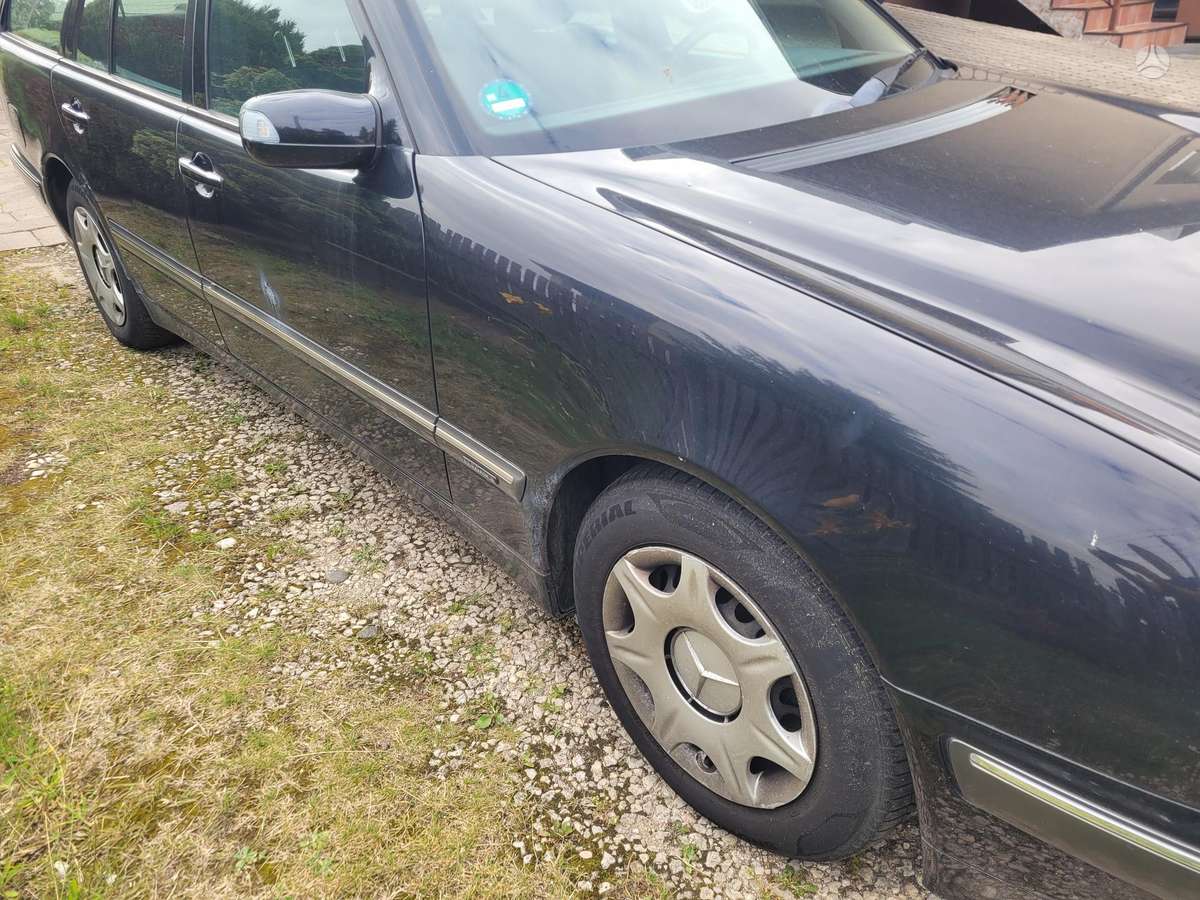 Mercedes-Benz E220, 2.2 l., wagon