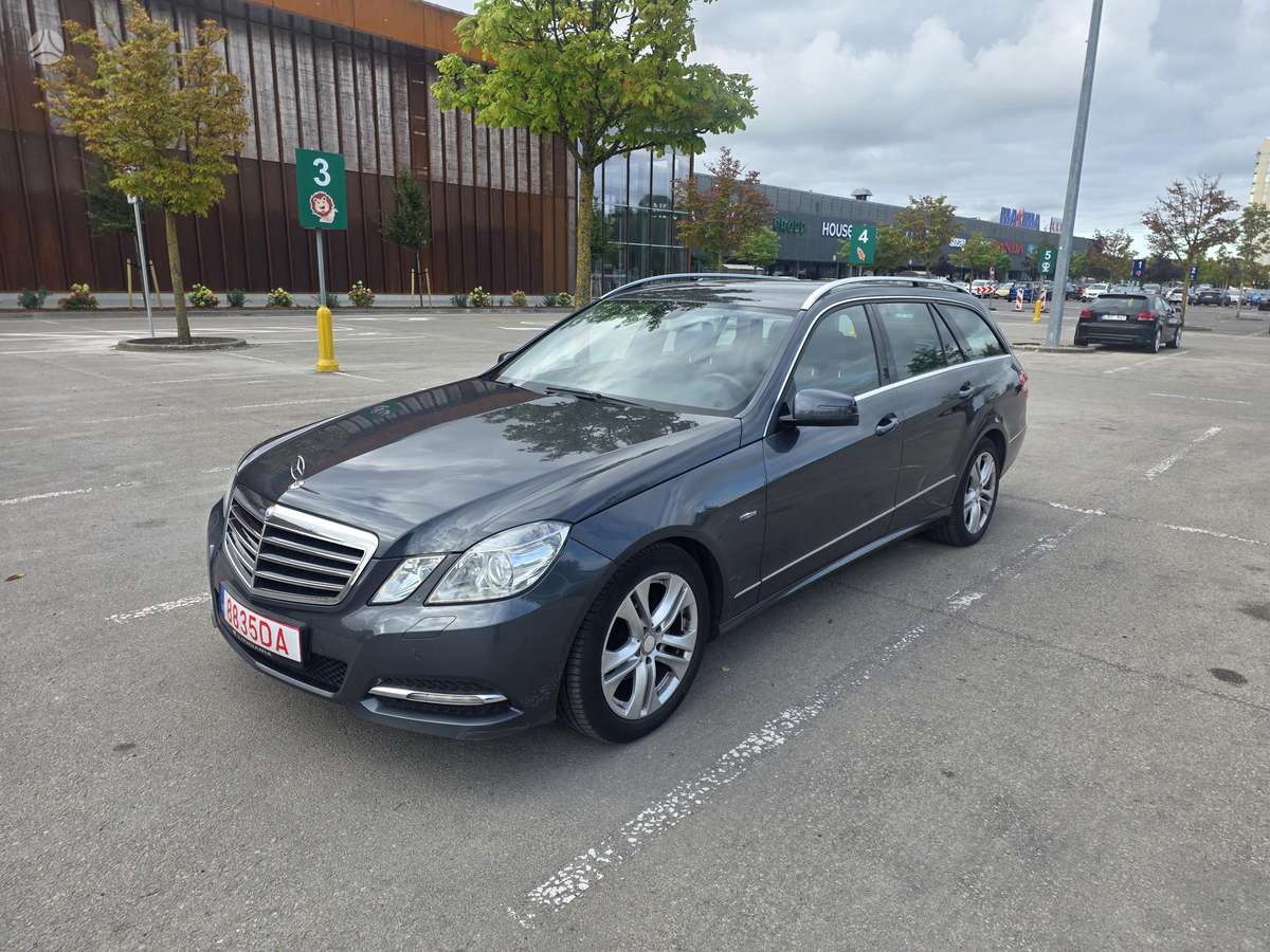 Mercedes-Benz E200, 2.1 l., Универсал