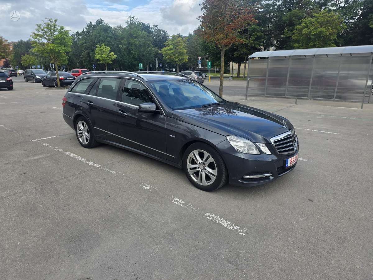 Mercedes-Benz E200, 2.1 l., Универсал