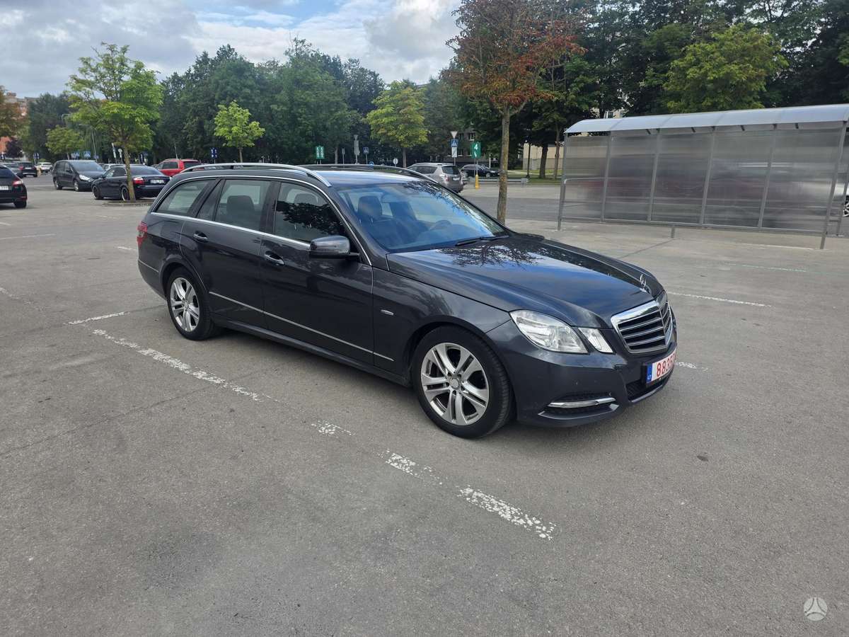 Mercedes-Benz E200, 2.1 l., Универсал