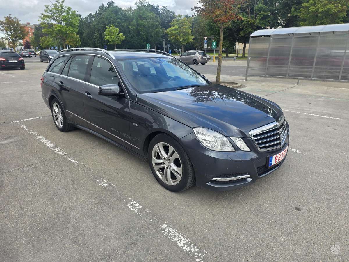 Mercedes-Benz E200, 2.1 l., Универсал
