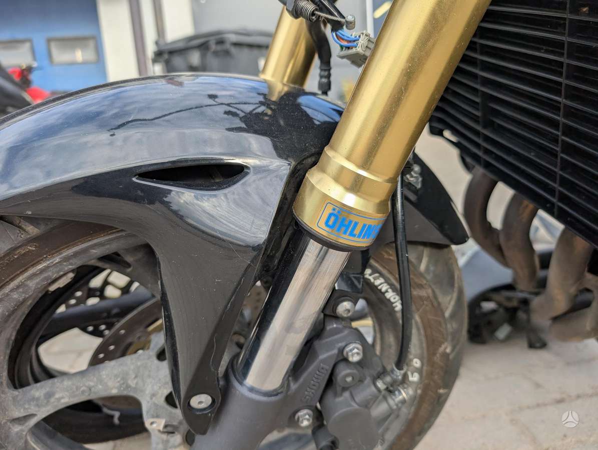 Honda CB, street / classic