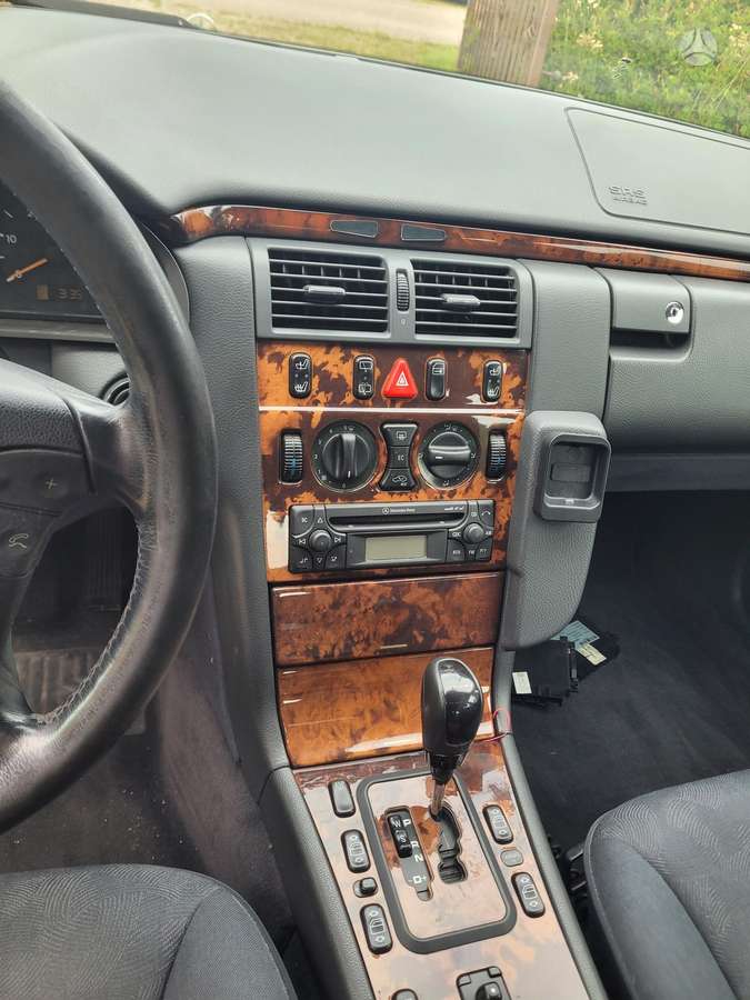 Mercedes-Benz E220, 2.2 l., Универсал