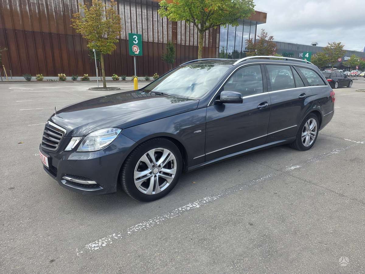 Mercedes-Benz E200, 2.1 l., Универсал