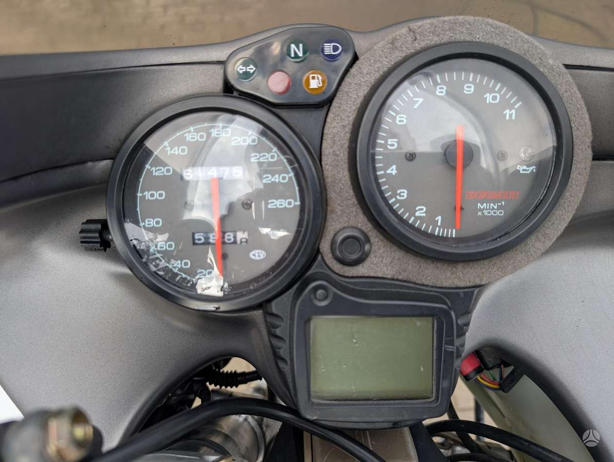 Ducati ST, kruīza / touring