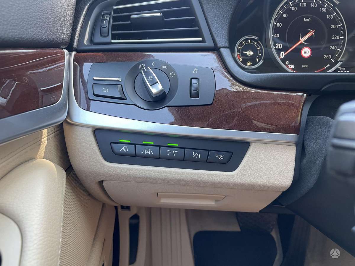 BMW 535, 3.0 l., Универсал