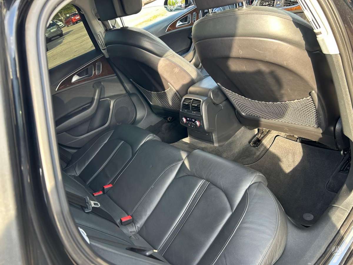 Audi A6, 3.0 l., Седан