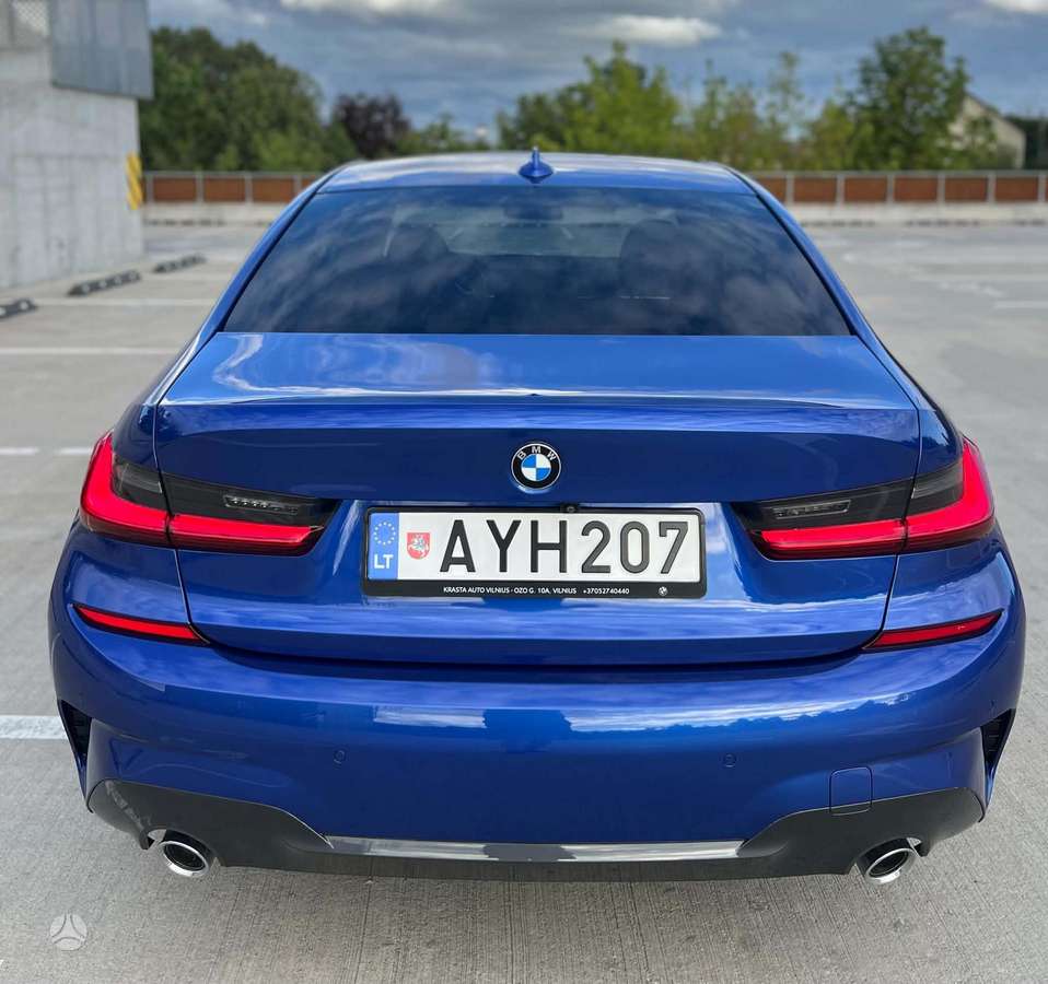 BMW 320, 2.0 l., Седан