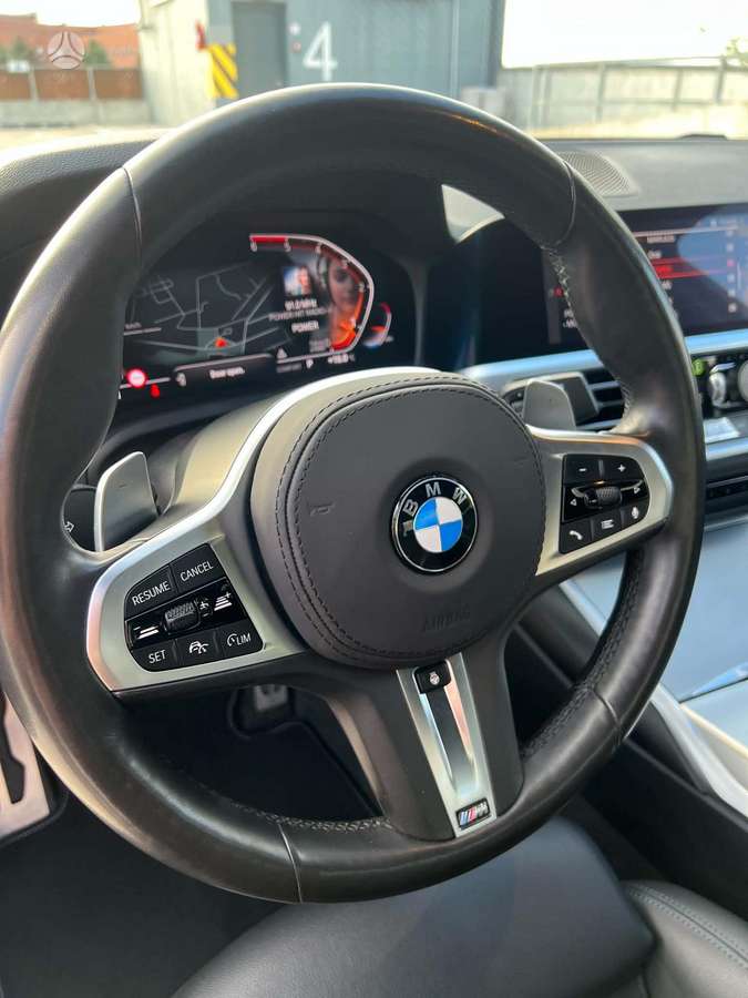 BMW 320, 2.0 l., Седан