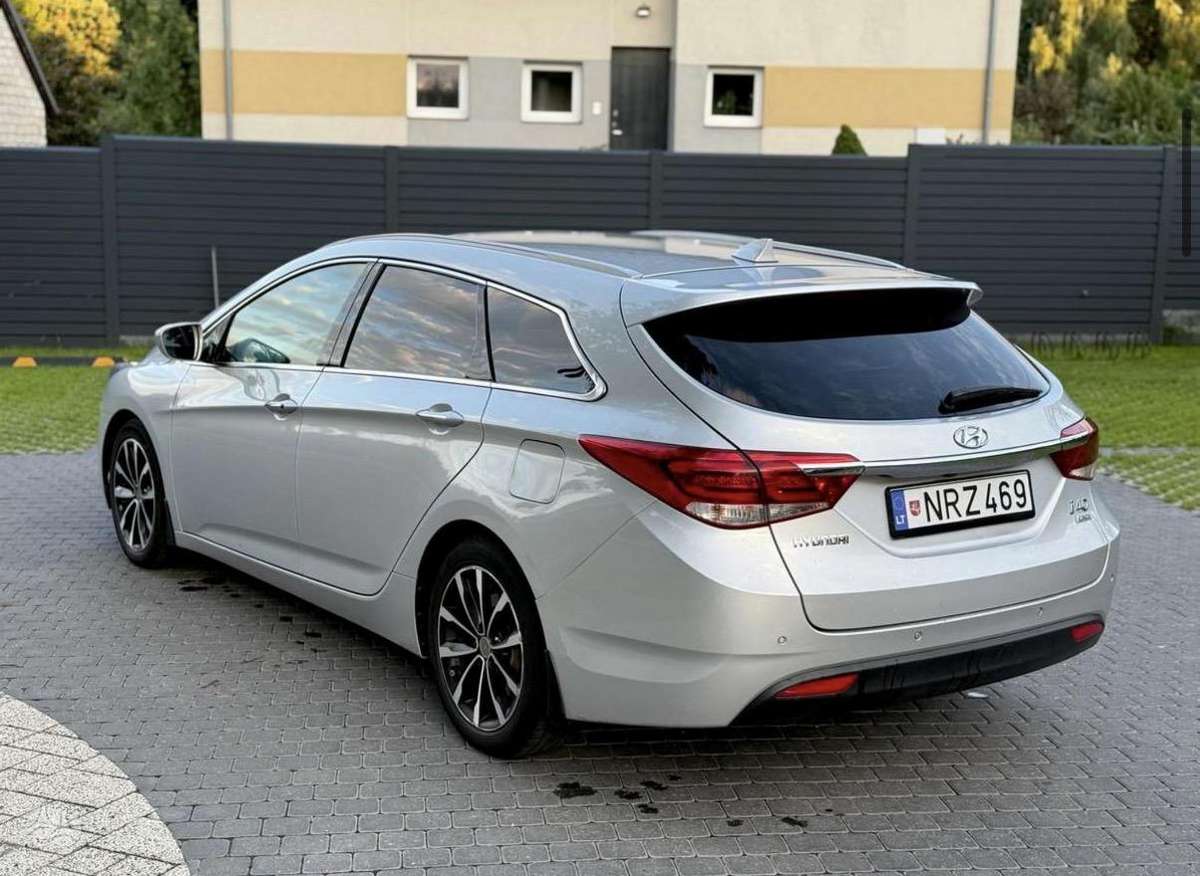 Hyundai i40, 1.7 l., Универсал