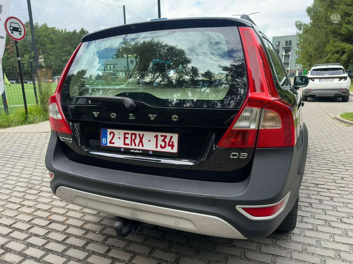 Volvo XC70, 2.0 l., Универсал