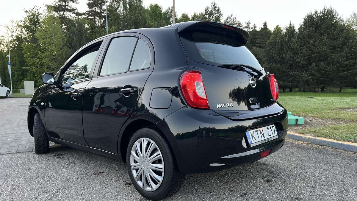 Nissan Micra, 1.2 l., hatchback