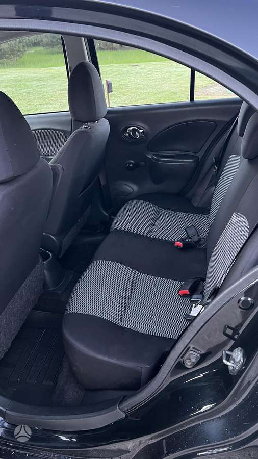 Nissan Micra, 1.2 l., hatchback