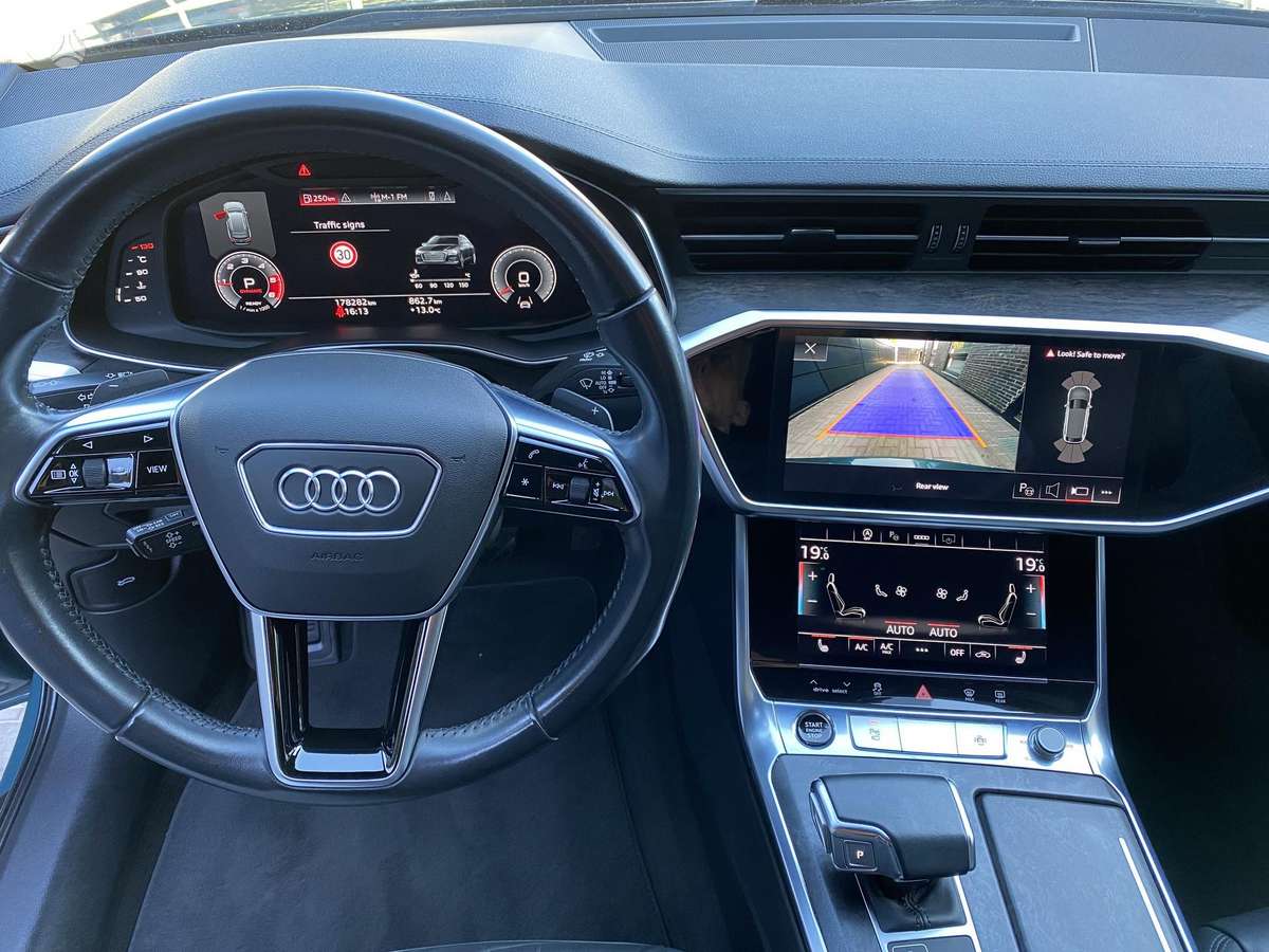 Audi A6, 2.0 l., Универсал
