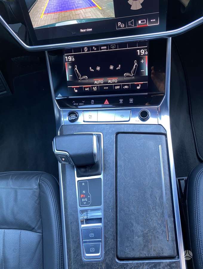 Audi A6, 2.0 l., Универсал
