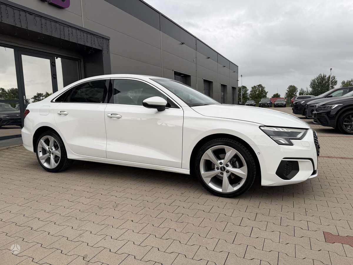 Audi A3, 1.5 l., Седан