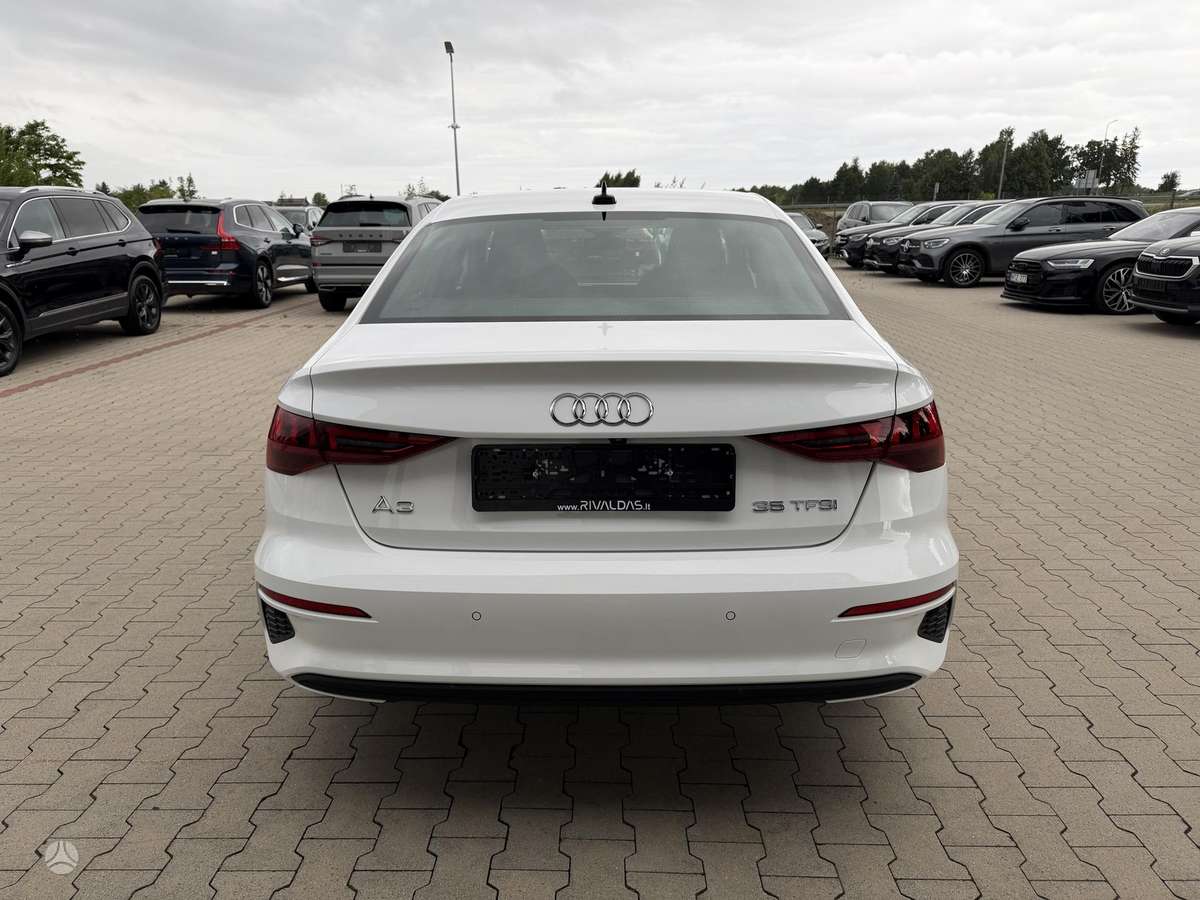 Audi A3, 1.5 l., Седан