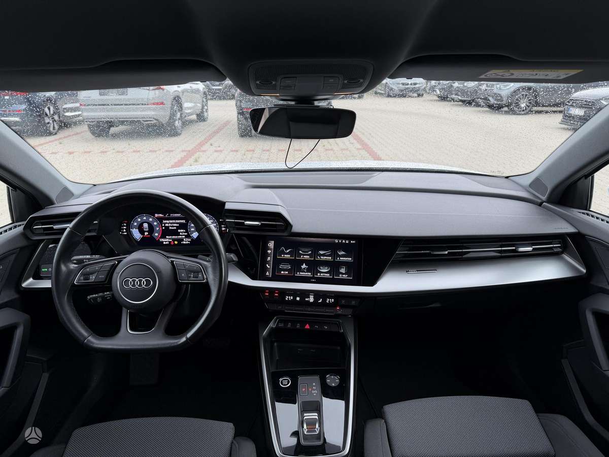 Audi A3, 1.5 l., Седан
