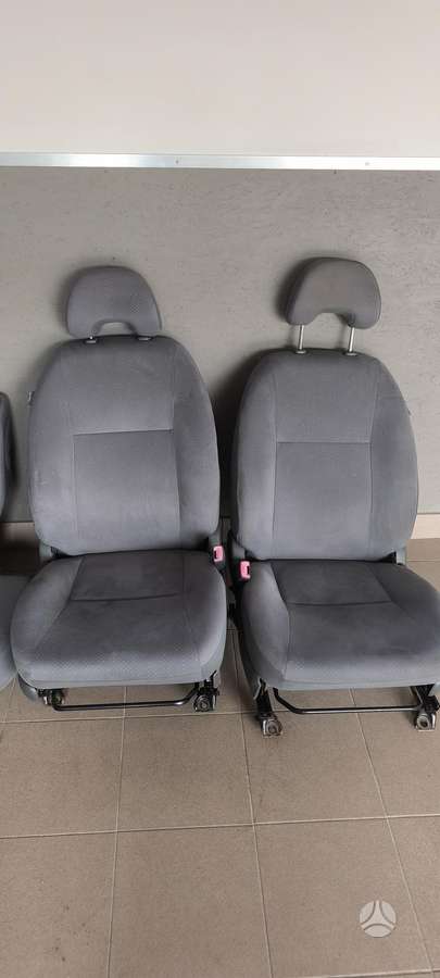 Toyota Prius sėdynės