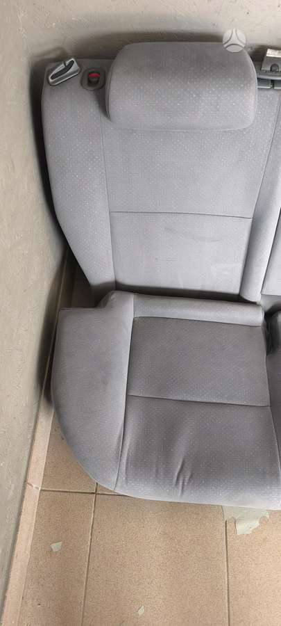 Toyota Prius seats