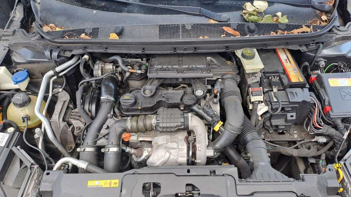 Peugeot 308 dalimis. Dalimis