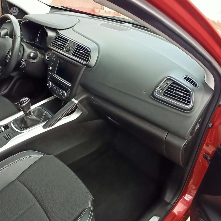 Renault Kadjar, 1.2 l., Внедорожник / Кроссовер