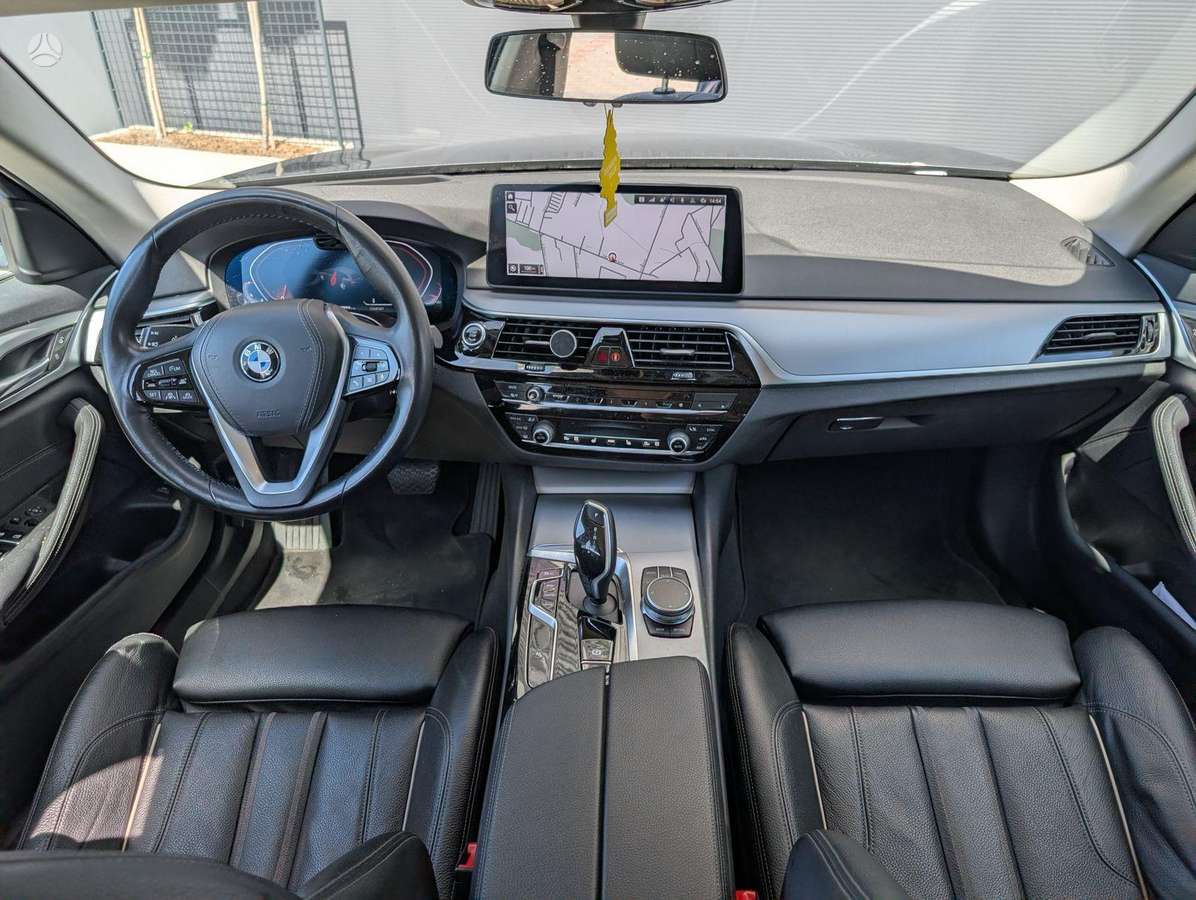 BMW 520, 2.0 l., Универсал
