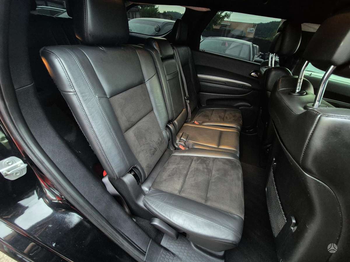 Dodge Durango, 5.7 l., off-road / crossover