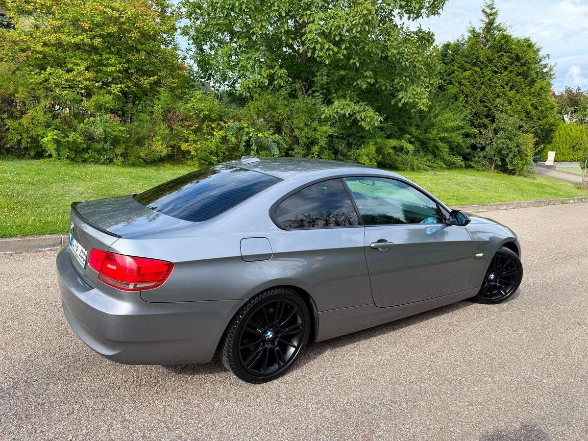 BMW 320, 2.0 l., Купе (coupe)
