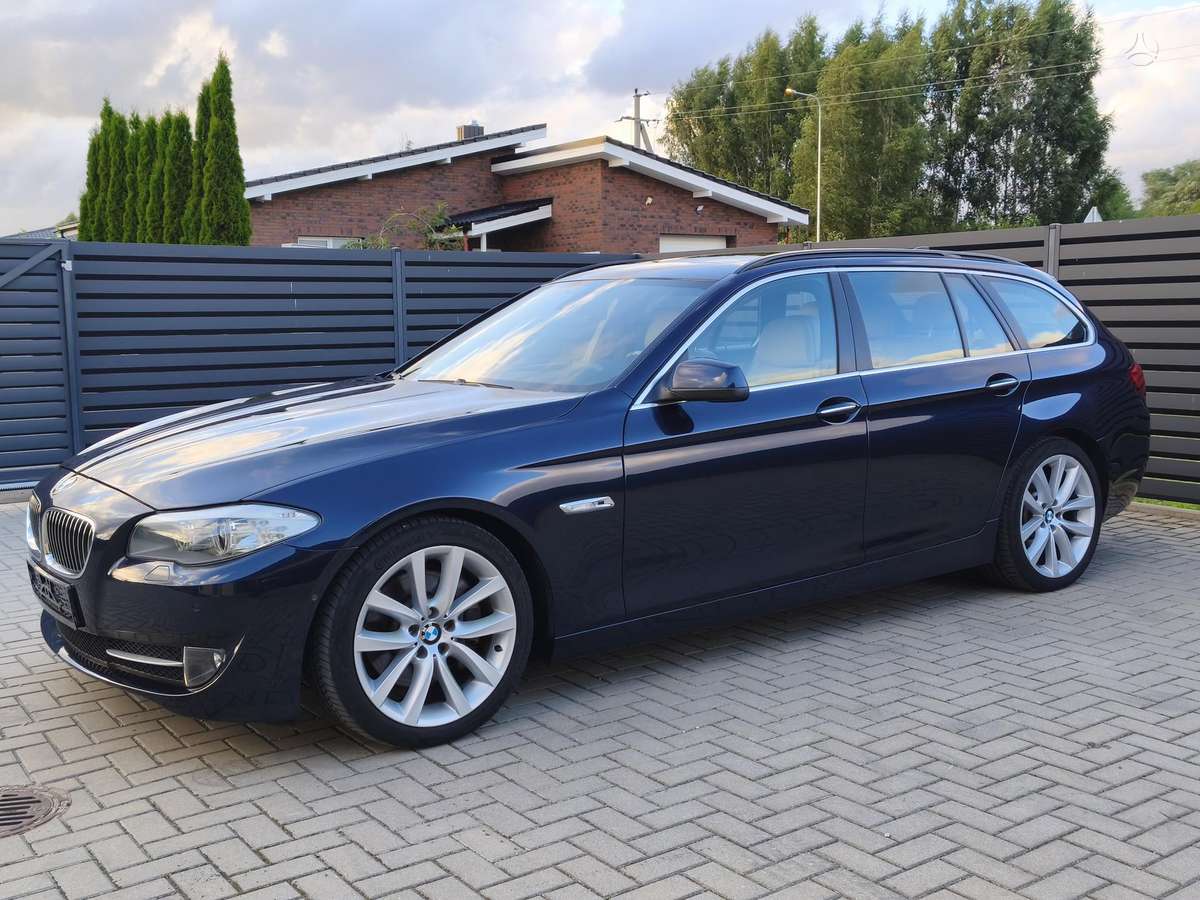 BMW 530, 3.0 l., Универсал