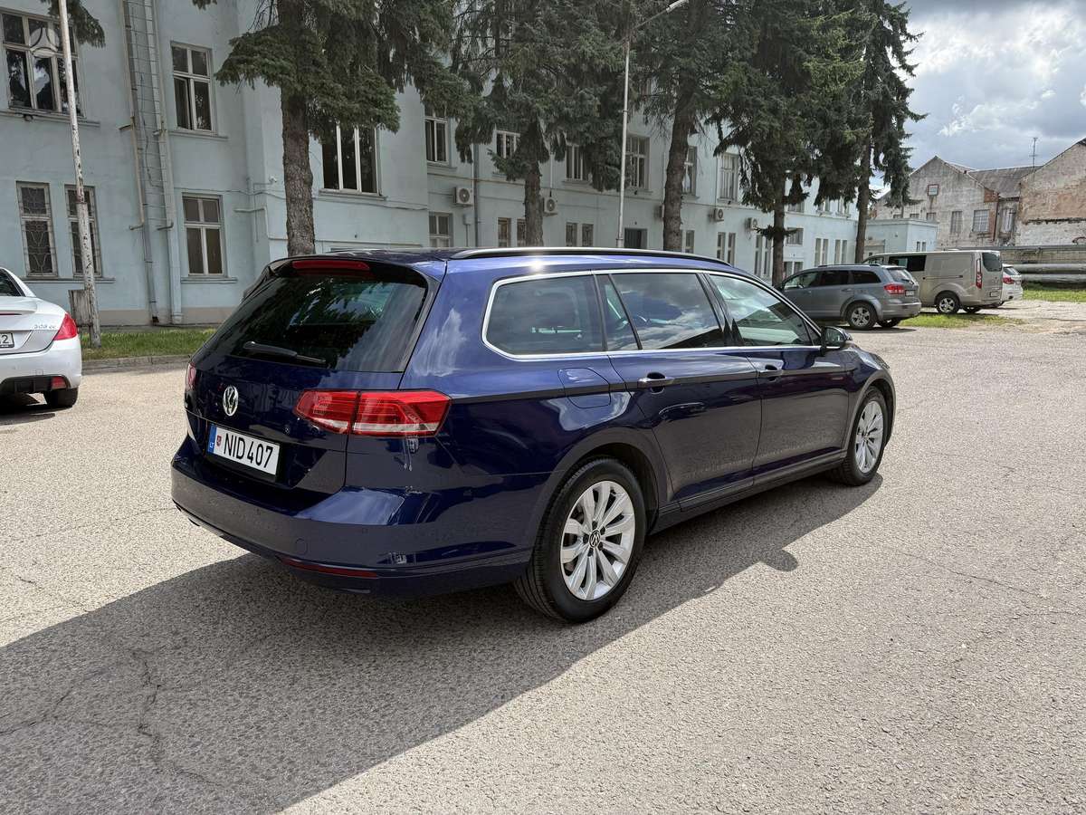 Volkswagen Passat, 2.0 l., Универсал