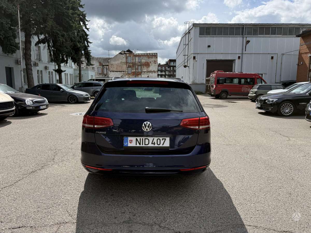 Volkswagen Passat, 2.0 l., Универсал