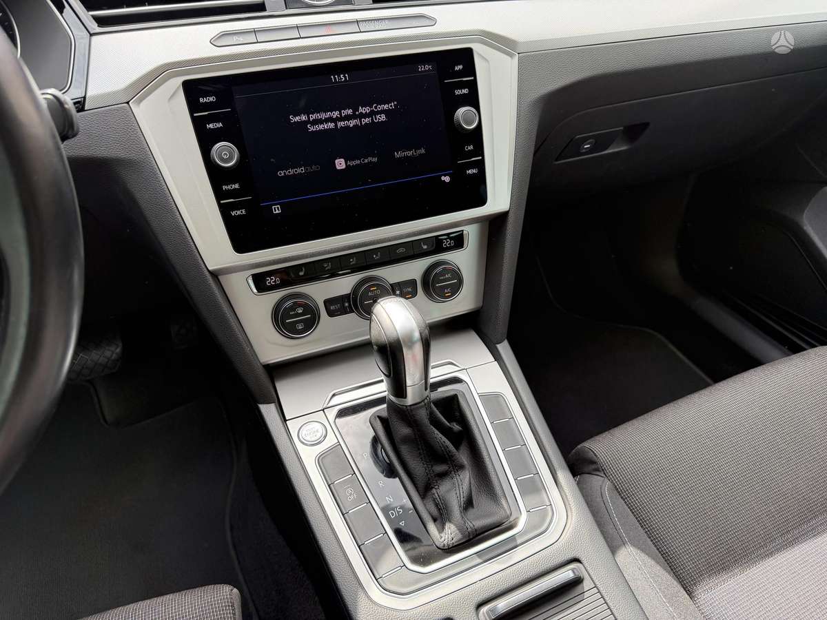 Volkswagen Passat, 2.0 l., Универсал