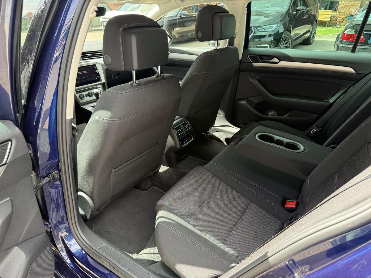 Volkswagen Passat, 2.0 l., Универсал