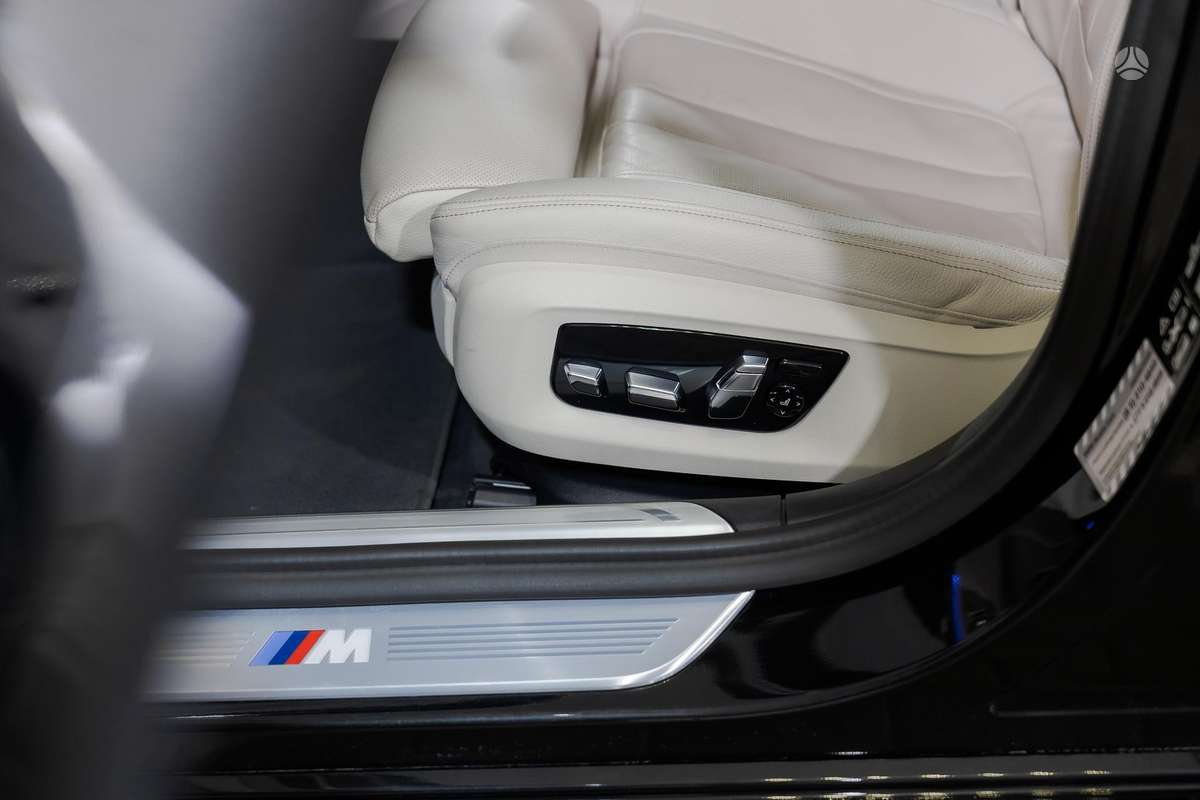 BMW 730, 3.0 l., Седан
