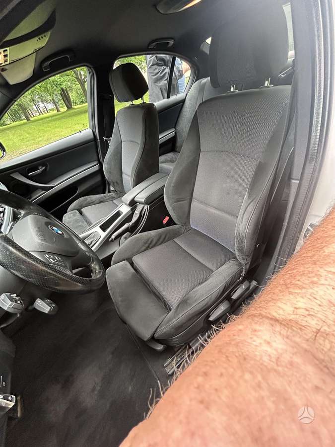 BMW 318, 2.0 l., Седан