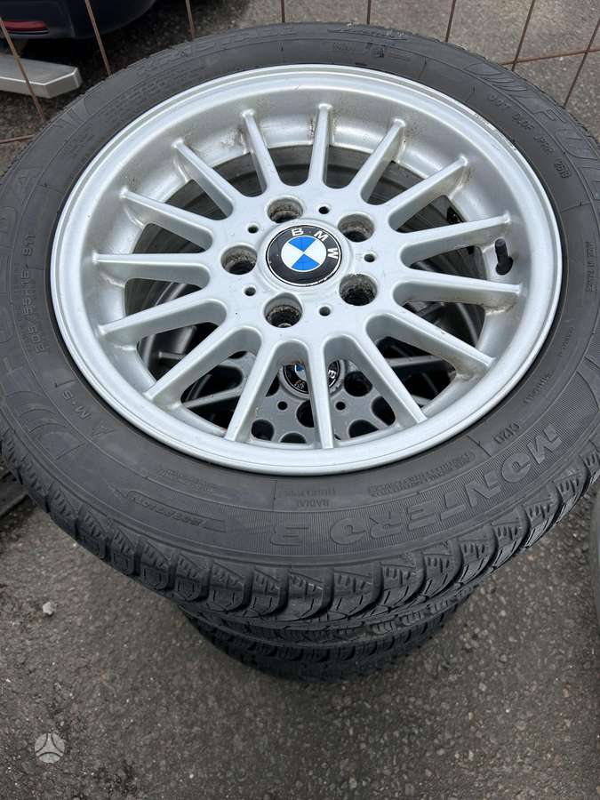 BMW 318, 2.0 l., Седан
