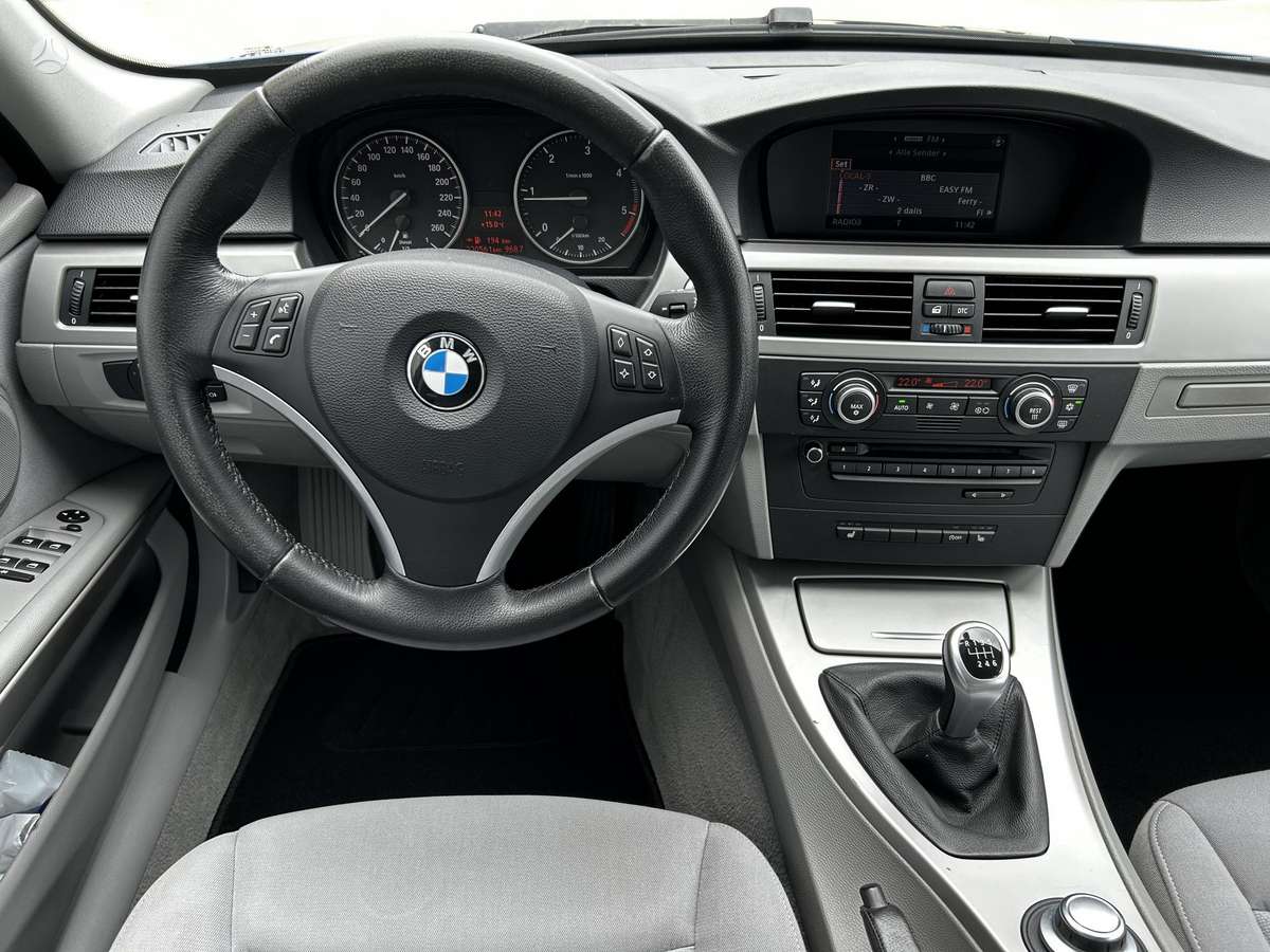 BMW 320, 2.0 l., Универсал