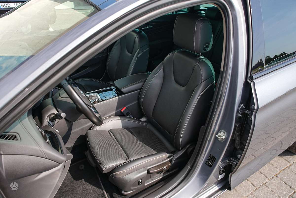 Opel Insignia, 2.0 l., Универсал