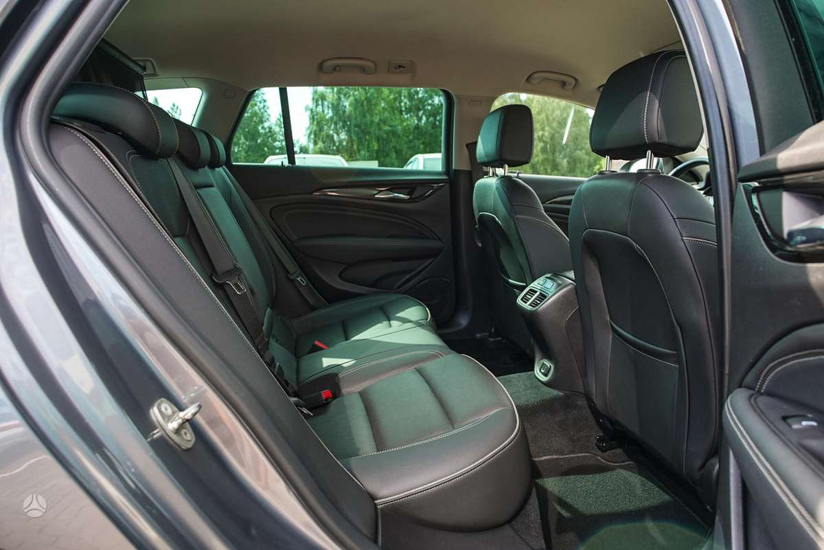 Opel Insignia, 2.0 l., Универсал