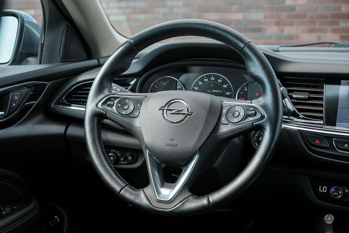 Opel Insignia, 2.0 l., Универсал