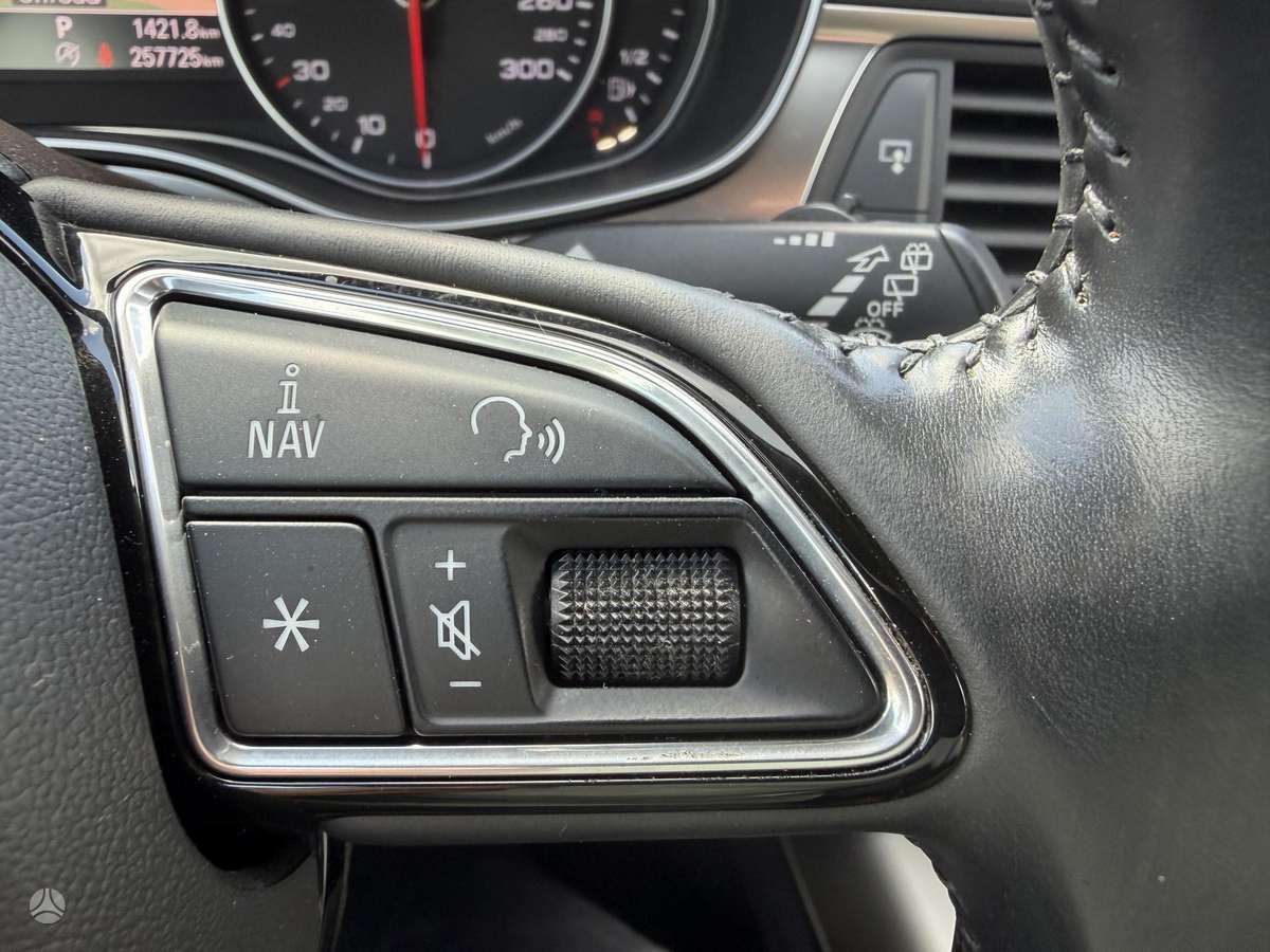 Audi A6 allroad, 3.0 l., Универсал