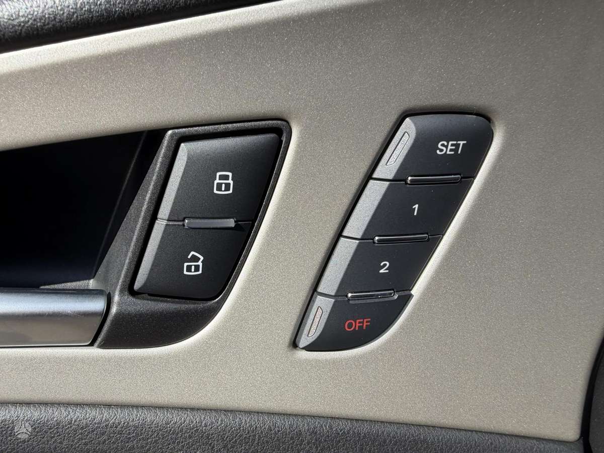 Audi A6 allroad, 3.0 l., Универсал