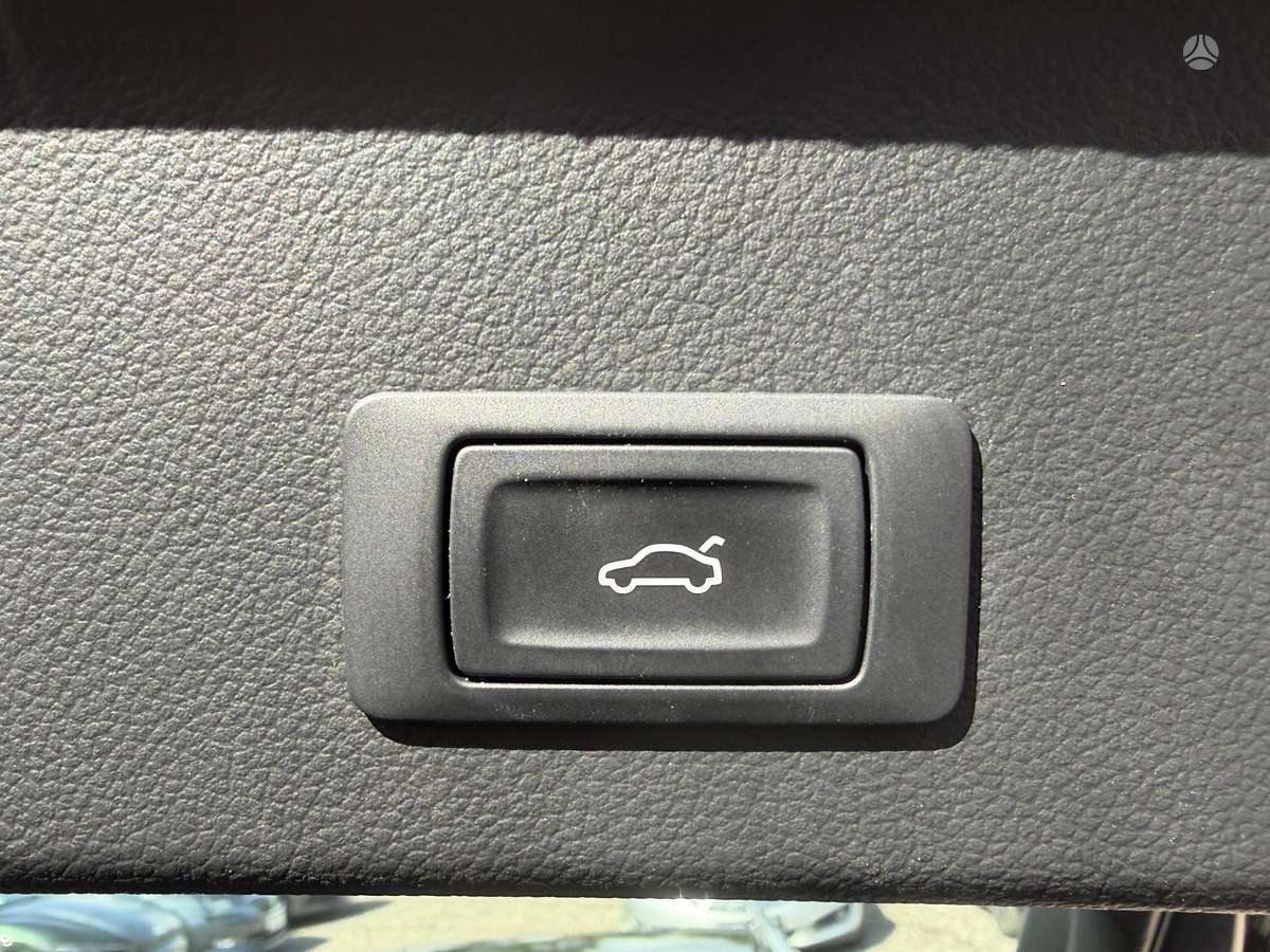 Audi A6 allroad, 3.0 l., Универсал