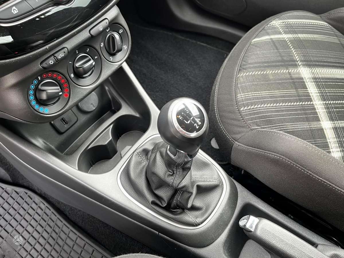 Opel Corsa, 1.3 l., hatchback