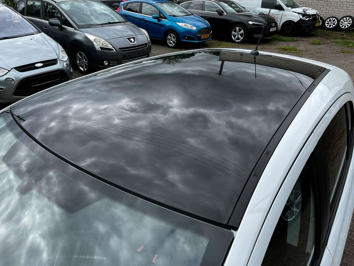 Opel Corsa, 1.3 l., hatchback