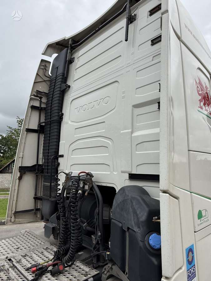 Volvo FH 540, single sleeper